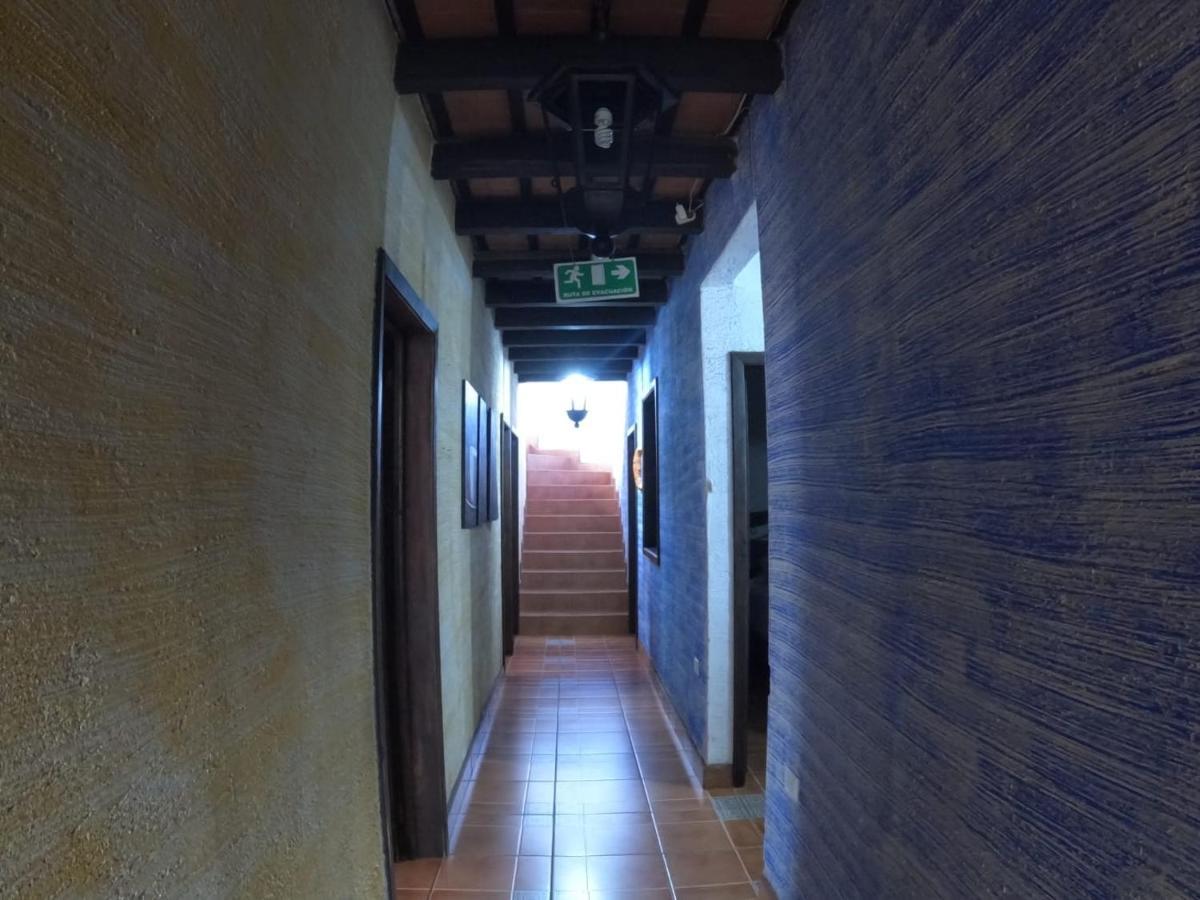 Hotel El Mirador Anexo 1 Santa Lucía Milpas Altas Екстериор снимка