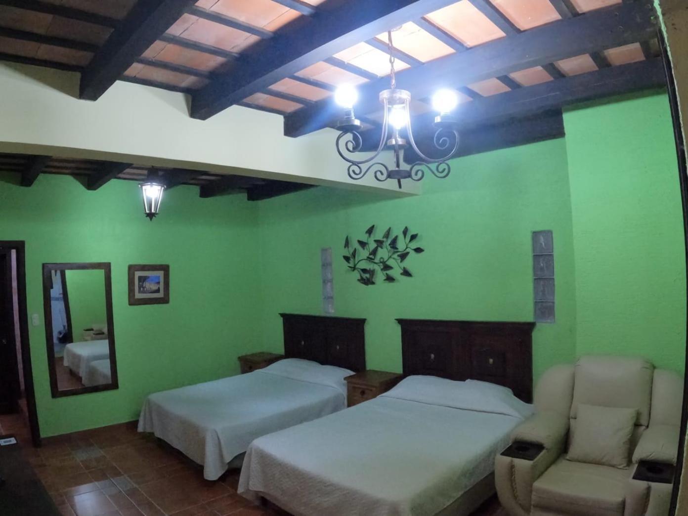 Hotel El Mirador Anexo 1 Santa Lucía Milpas Altas Стая снимка