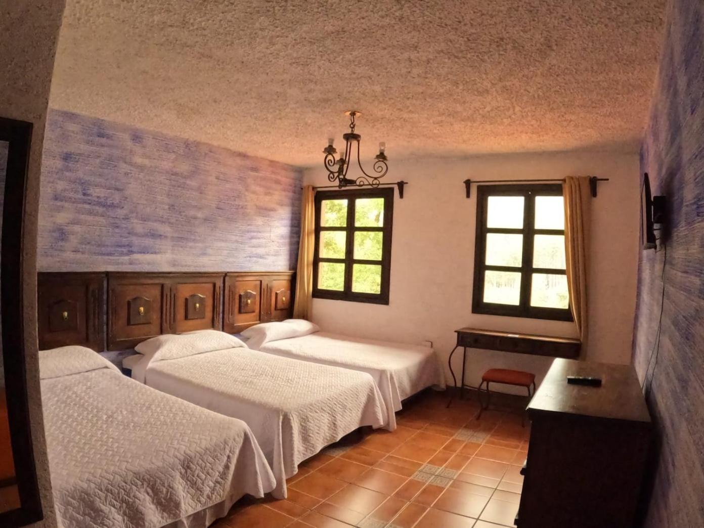 Hotel El Mirador Anexo 1 Santa Lucía Milpas Altas Стая снимка